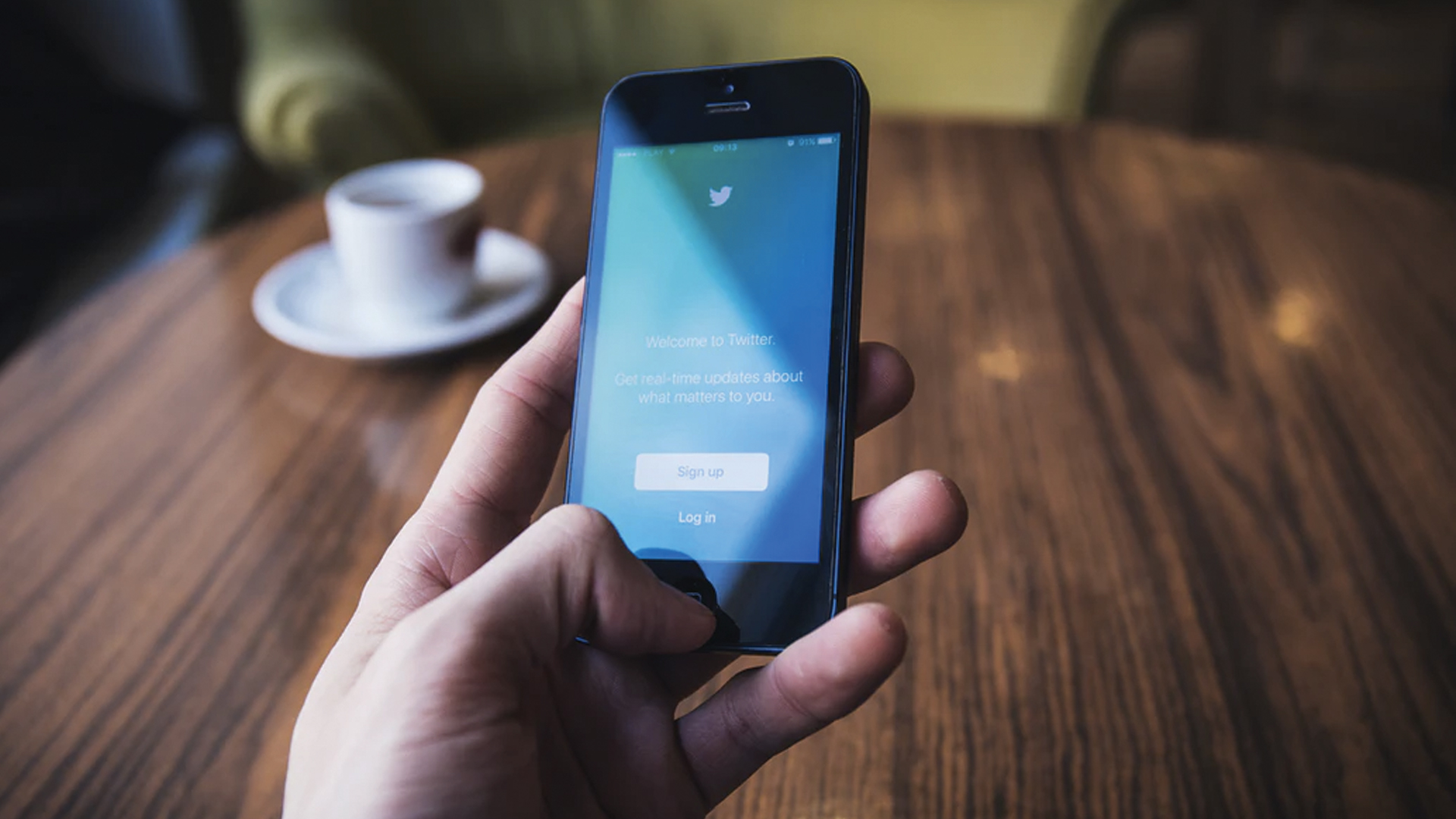 Twitter elimina 88 mil cuentas que propagaban noticias falsas