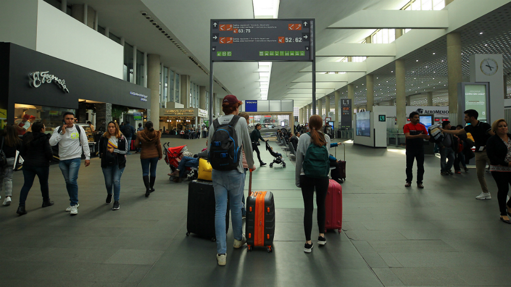 Descartan afectaciones a operadores de aeropuertos por brote de coronavirus