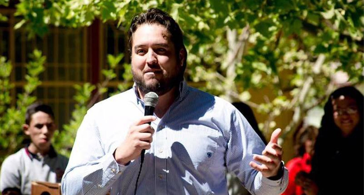 Deseo hablar con mi presidente y decirle que no puede solo, afirma Alex LeBarón