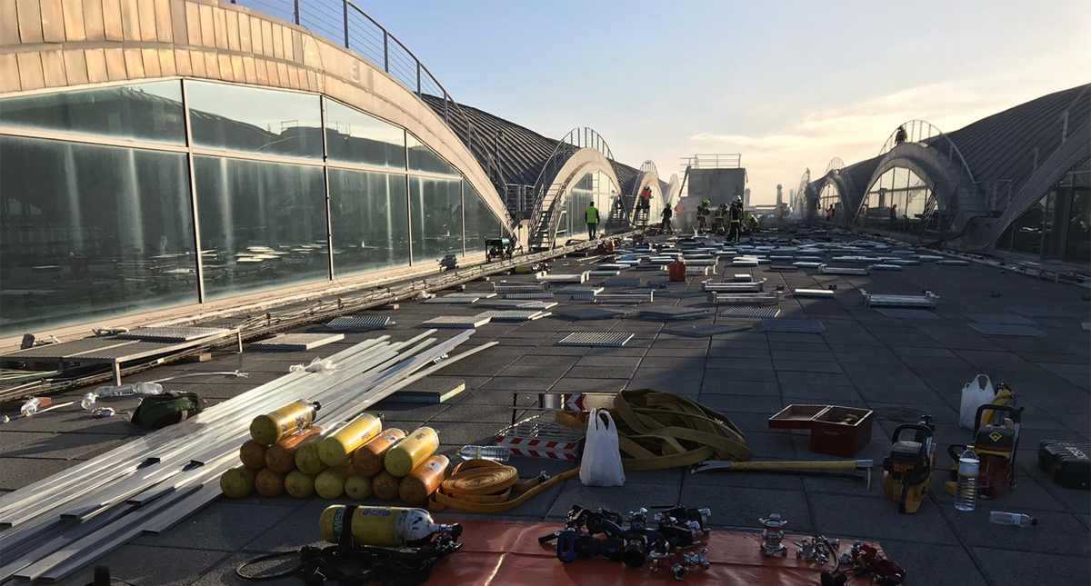 Aeropuerto español de Alicante reabre al tráfico aéreo tras incendio