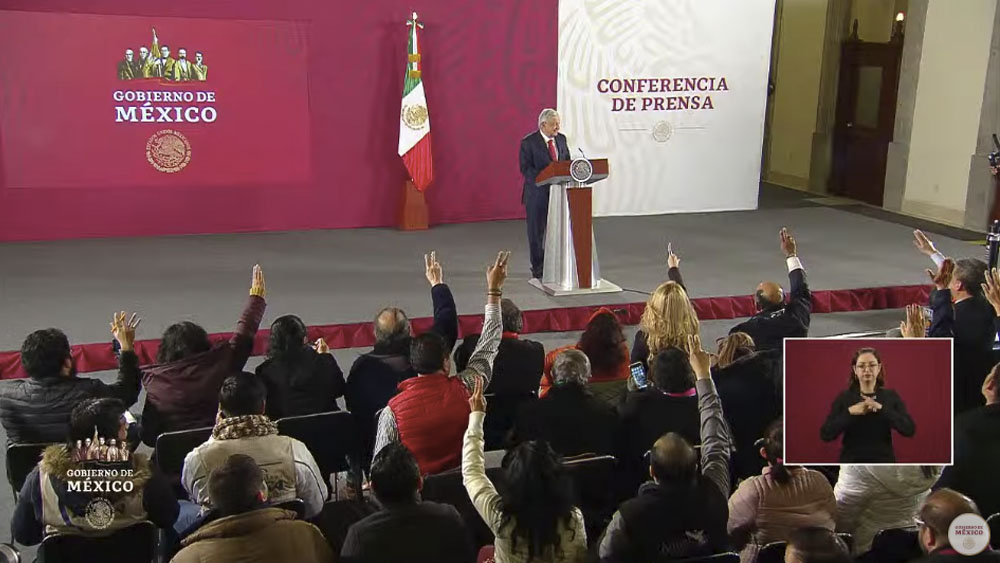 Casi el 60 por ciento de los mexicanos no tiene seguro social, afirma AMLO