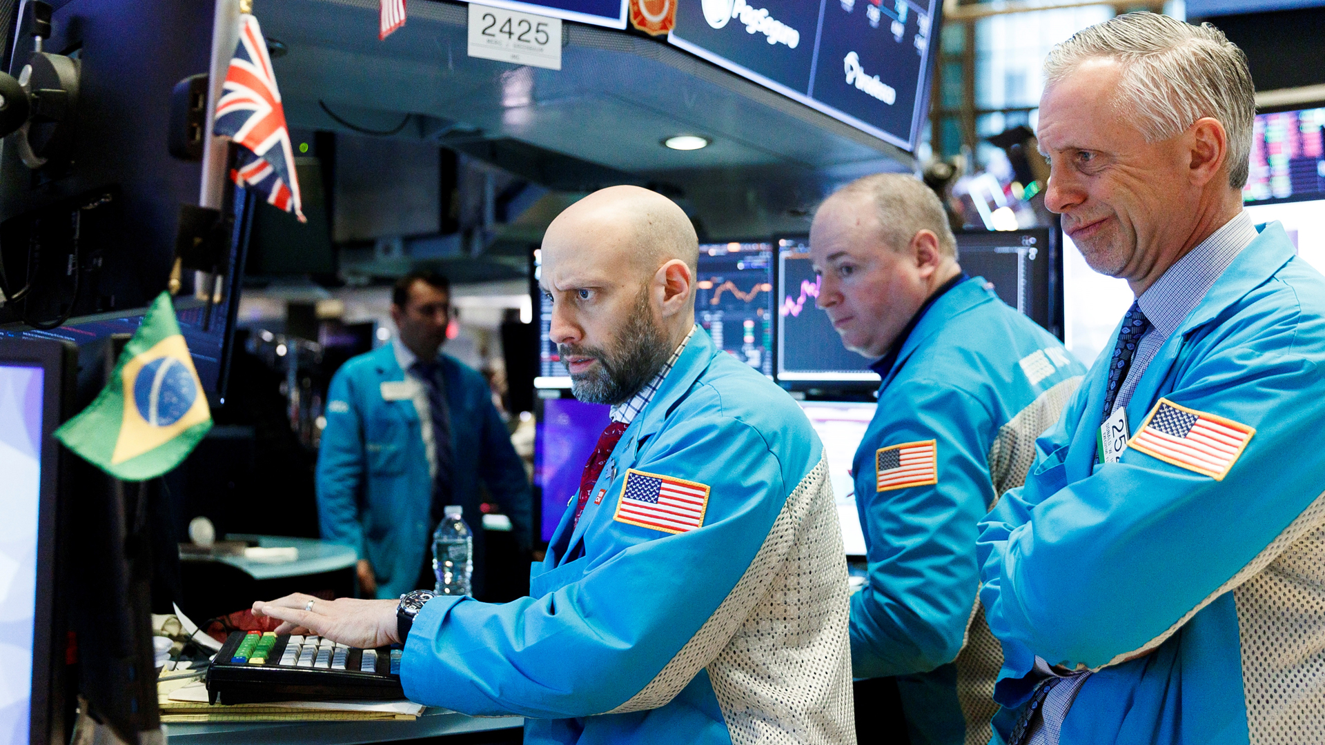 Coronavirus castiga a las bolsas y afecta el precio del petróleo