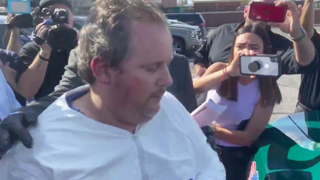 Hombre confiesa asesinar a su familia en urbanización de Disney en Florida