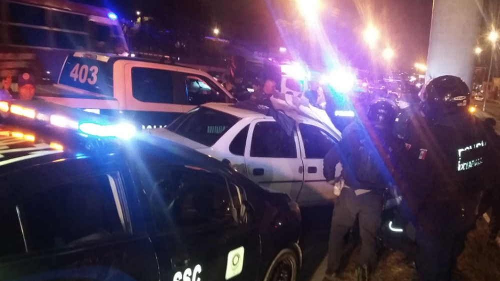 Persecución y balacera en Periférico Sur deja un muerto