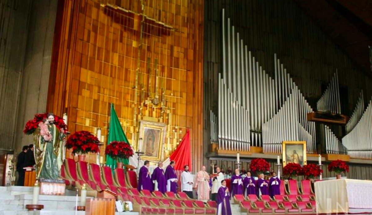 #EnVivo Misa Dominical oficiada por el Cardenal Carlos Aguiar Retes desde la Basílica de Guadalupe