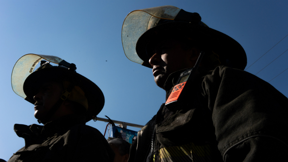 Reportan incendio en centro comercial de la Álvaro Obregón