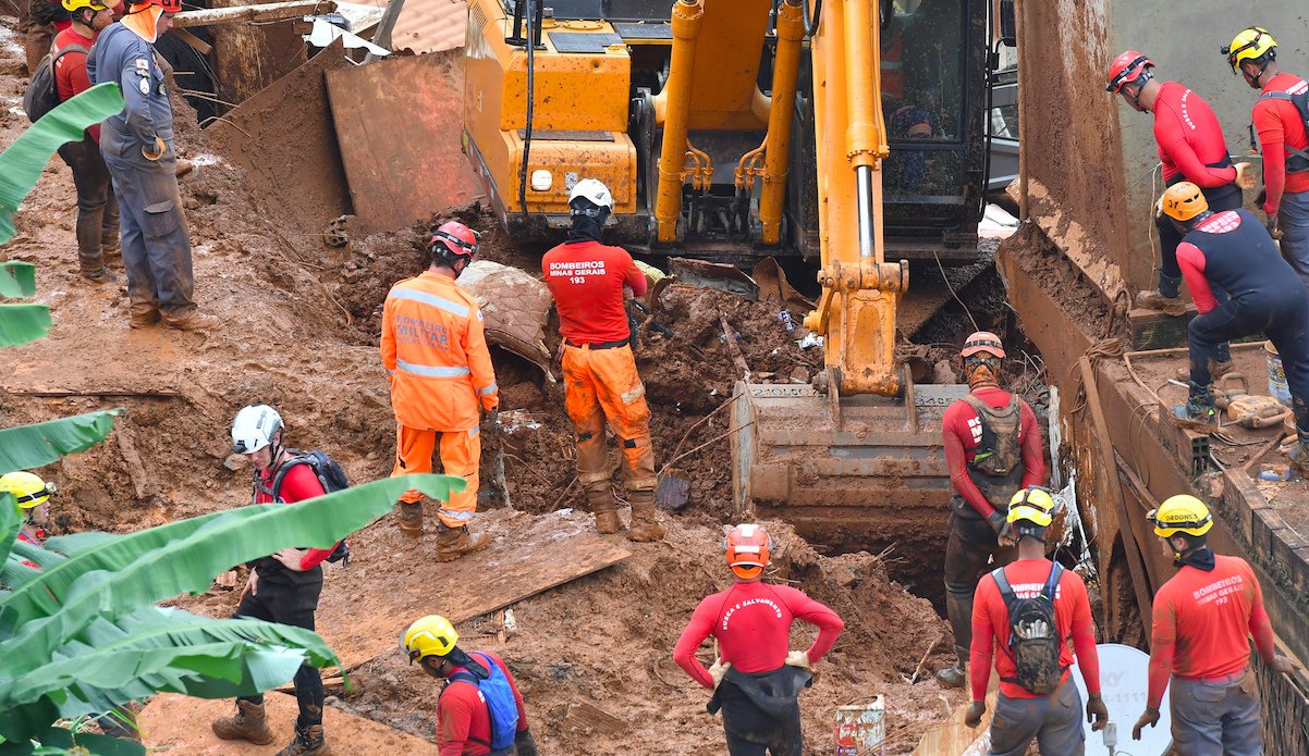 Lluvias en Brasil dejan al menos 38 muertos