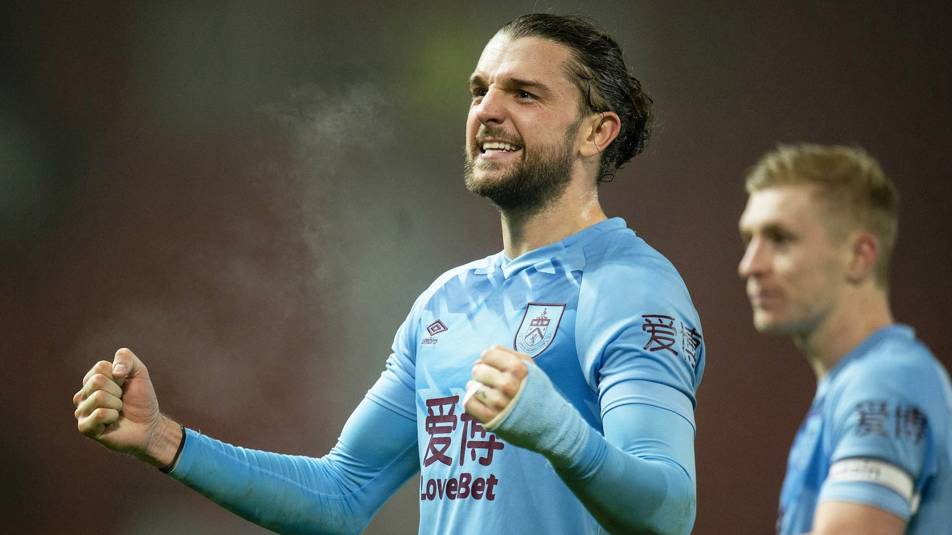 Burnley sorprende y derrota al Manchester United