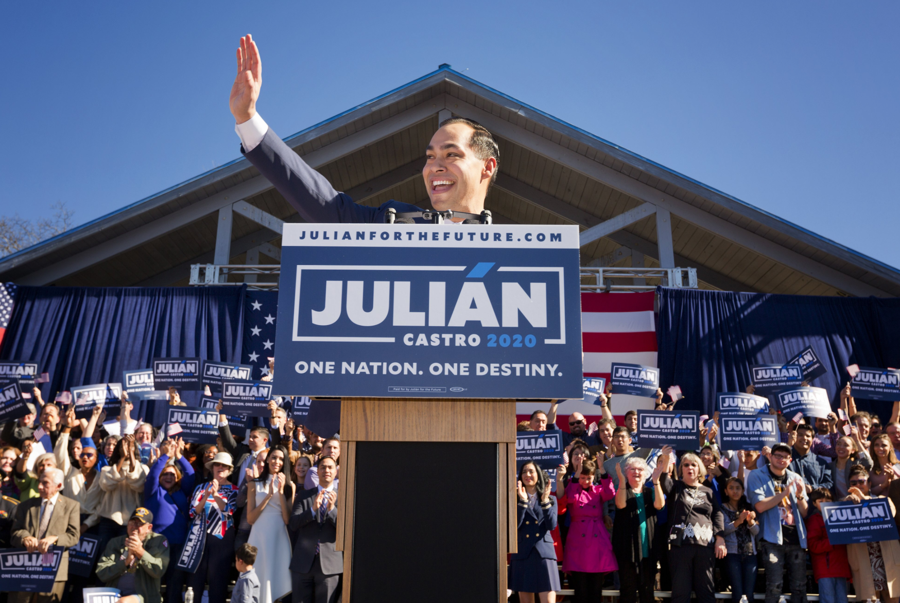 Julián Castro abandona contienda demócrata por la Casa Blanca