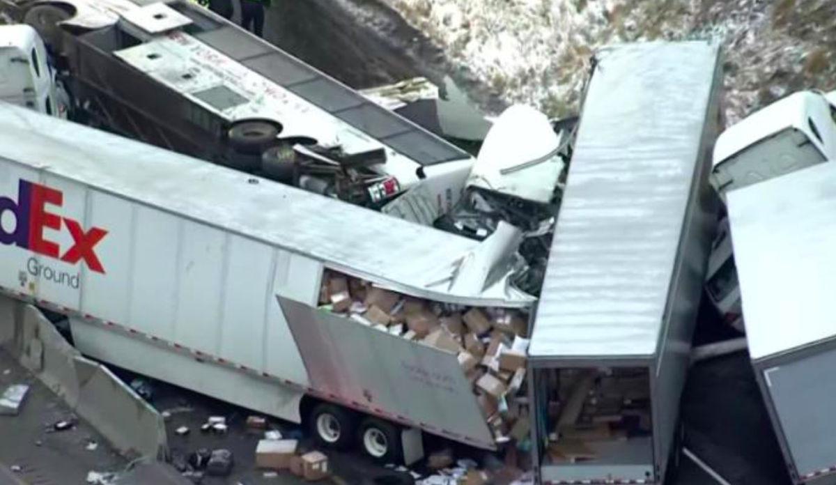 Carambola deja cinco muertos y 60 heridos en Pennsylvania