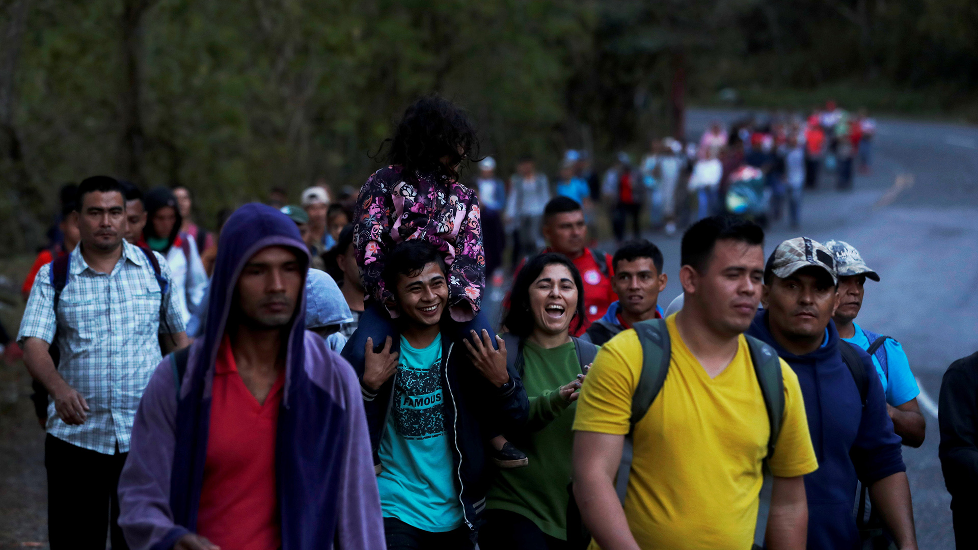 #Video Caravana migrante alista cruce a México desde Guatemala #Video Caravana migrante alista cruce a México desde Guatemala