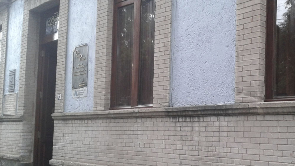 Casa del Poeta detiene actividades por falta de recursos