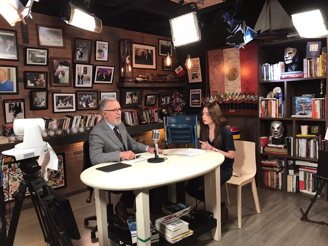 Análisis grafológico de la firma de Rocío Nahle, secretaria de Energía