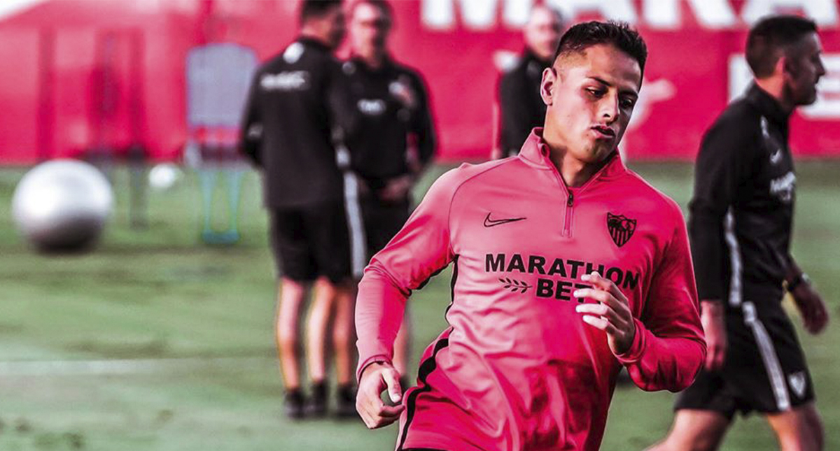 Sevilla omite convocar a Chicharito para enfrentar al Real Madrid
