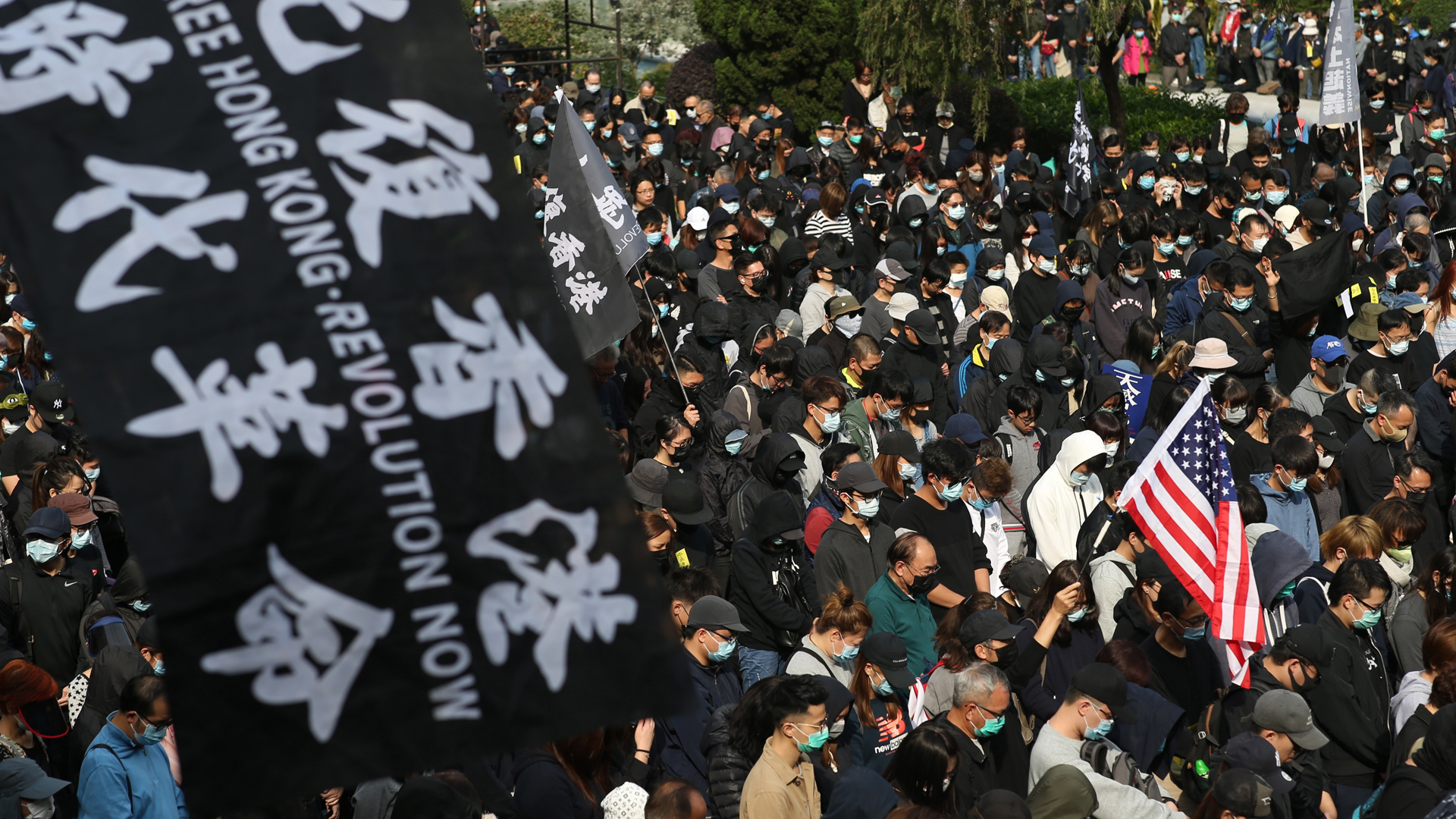 Regresa la tensión a Hong Kong por nueva manifestación - cientos-de-personas-salieron-a-las-calles-de-hong-kong-para-exigir-el-sufragio-universal-en-los-comicios-legislativos-de-septiembre-proximo
