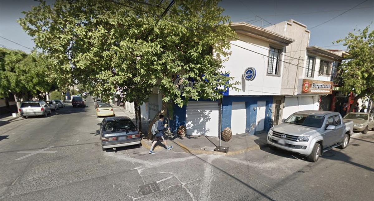 Encuentran cabeza humana tirada afuera de negocio en Guadalajara