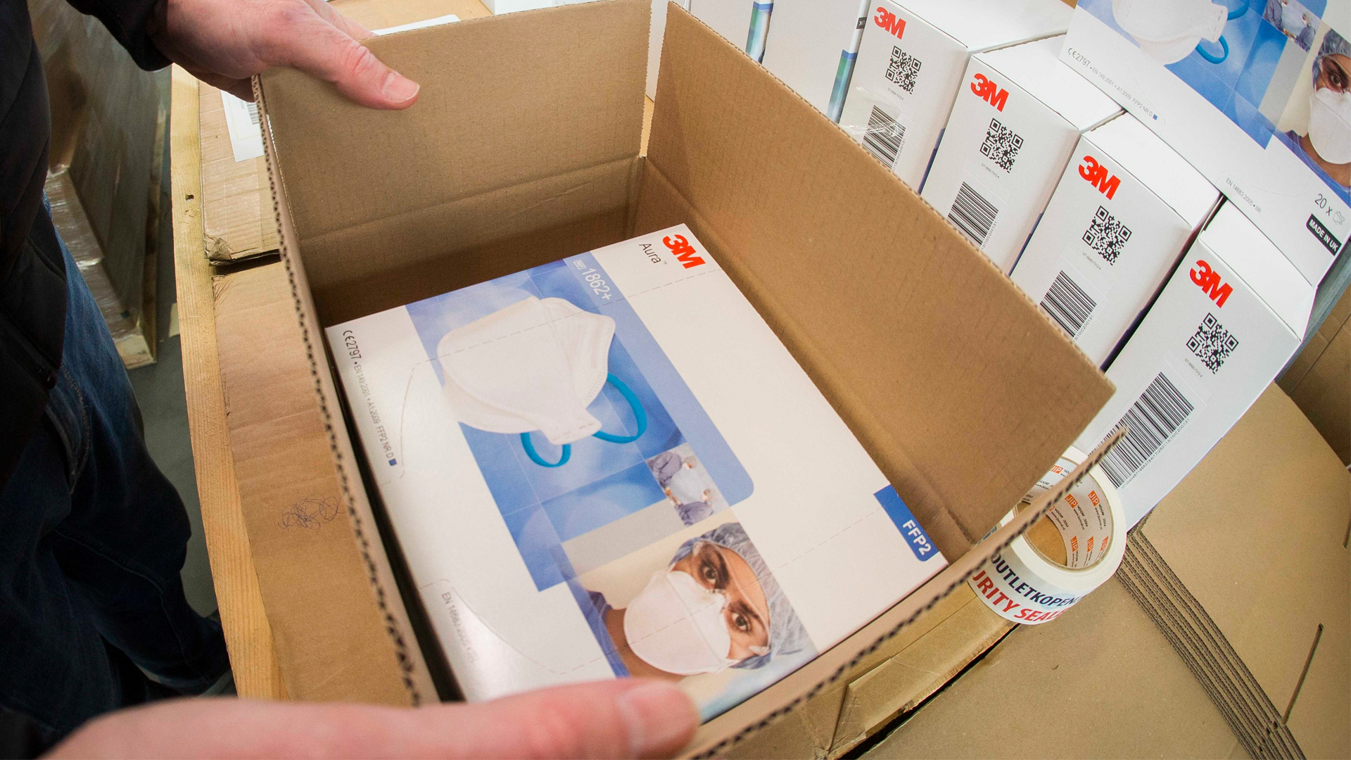 China exige que diario se disculpe por viñeta satírica del coronavirus