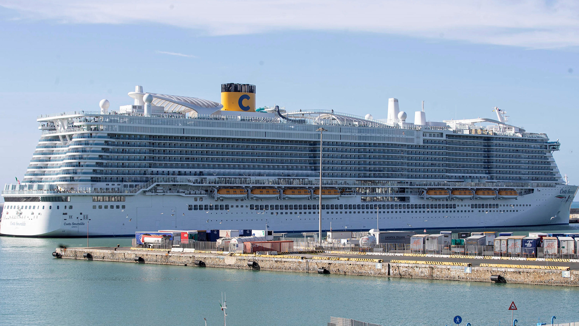 Bloquean en Italia crucero procedente de España por posible caso de coronavirus