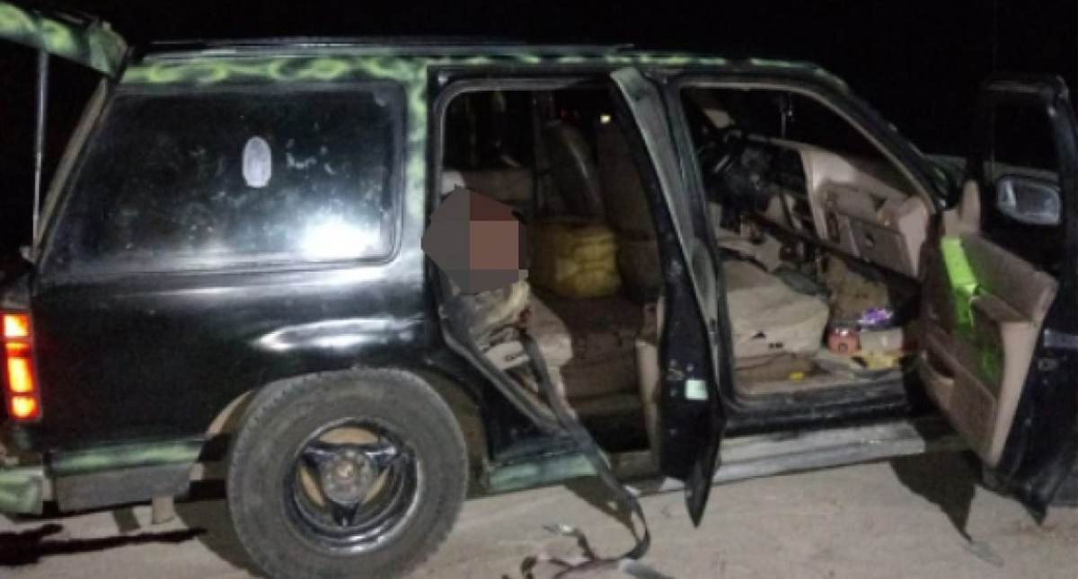 Hallan cinco cuerpos asesinados en tramo carretero de Michoacán