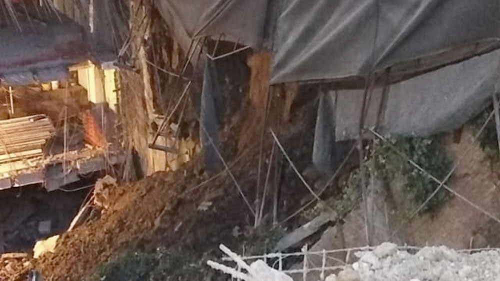 Revisan inmuebles tras deslave en fraccionamiento de Cuajimalpa