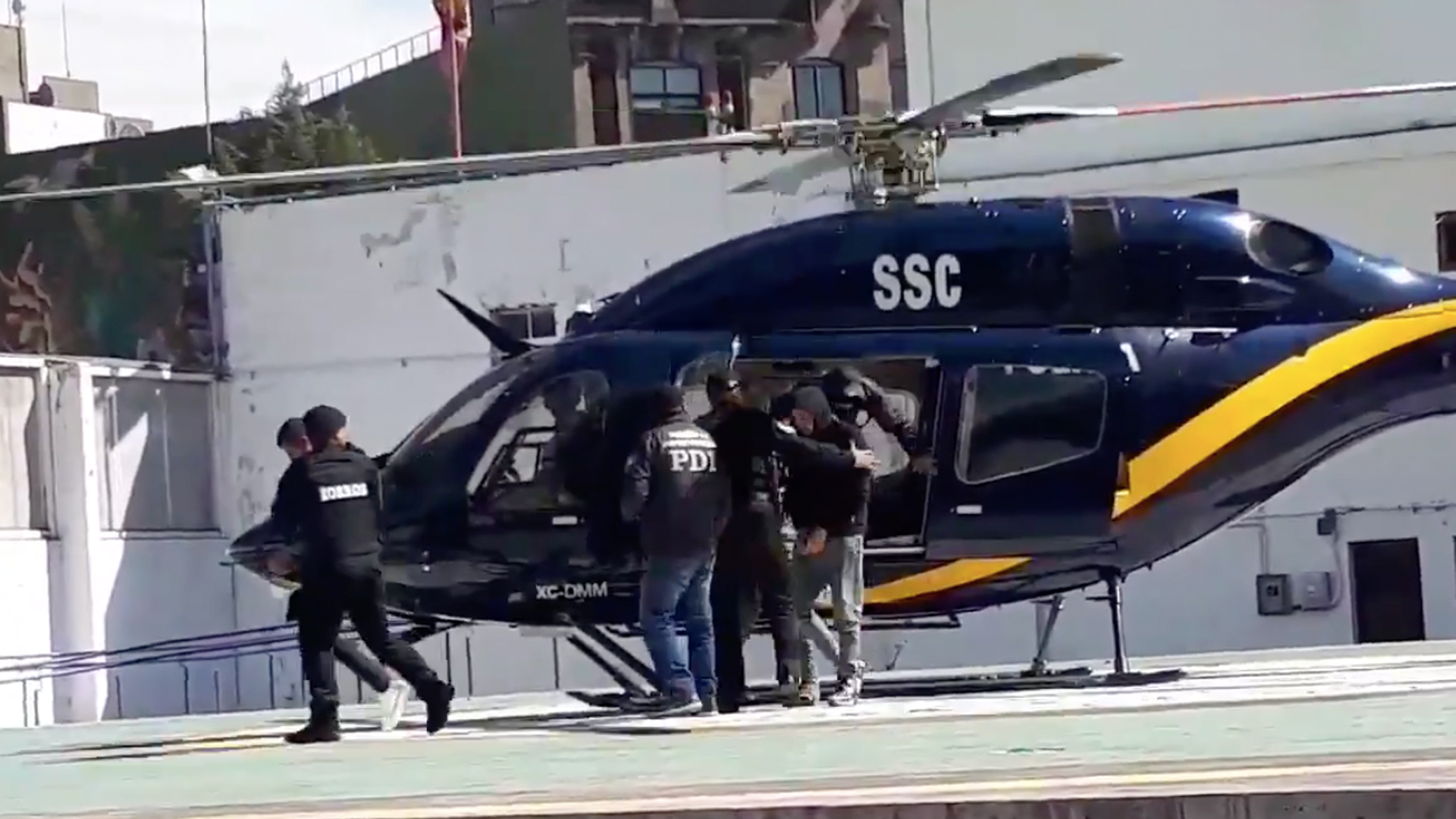 Ingresa ‘El Lunares’ a la Seido para rendir declaración