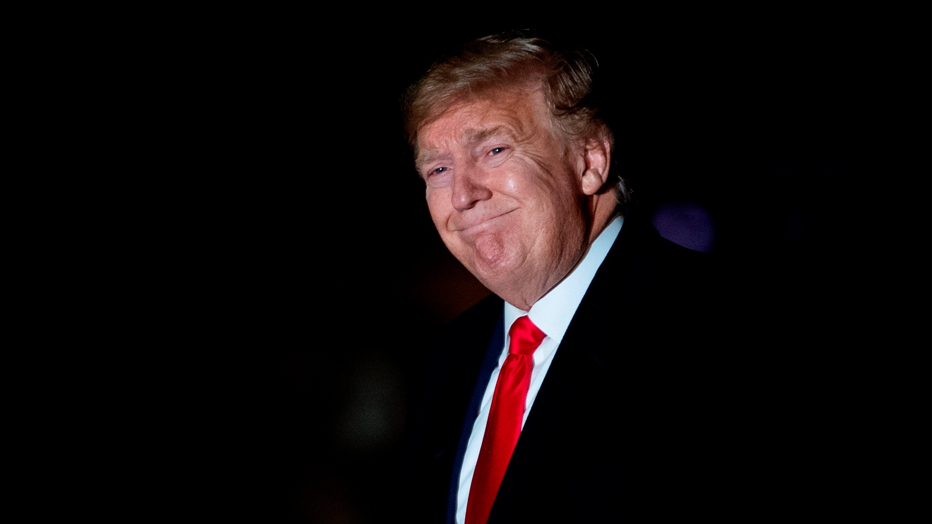 “Si vienes, serás deportado inmediatamente”: Trump a migrantes “Si vienes, serás deportado inmediatamente”: Trump a migrantes