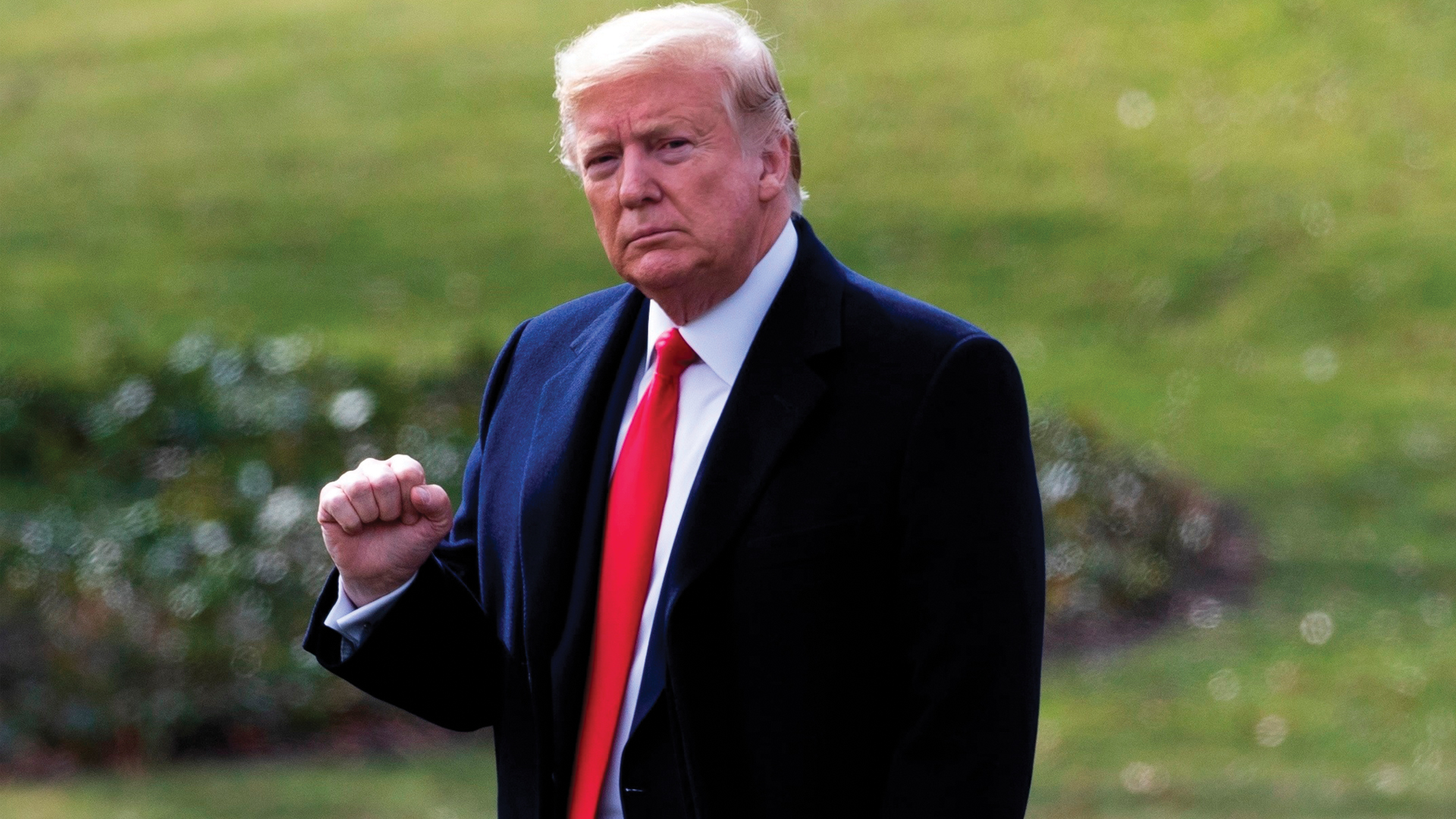 Cámara de Representantes restringe acciones militares de Trump contra Irán