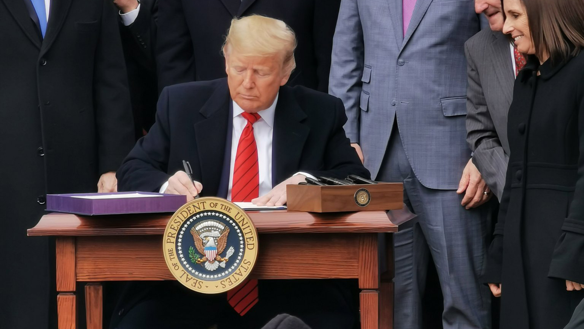 Con la firma de Trump en el T-MEC, la etapa de incertidumbre va concluyendo: Ebrard