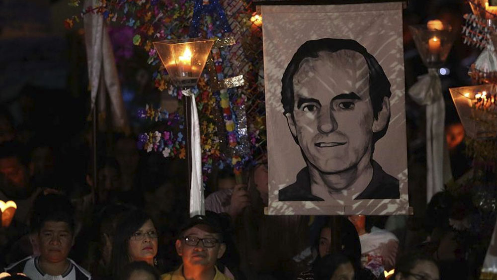 EE.UU. sanciona a exmilitares salvadoreños por asesinato de jesuitas en 1989