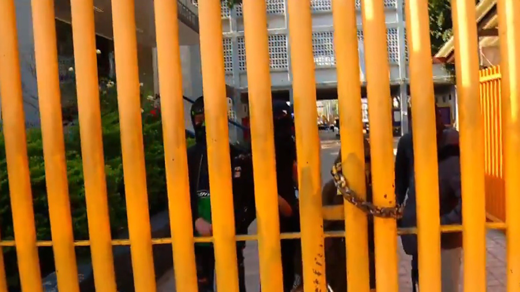 Continúa toma de la Prepa 9 de la UNAM Continúa toma de la Prepa 9 de la UNAM