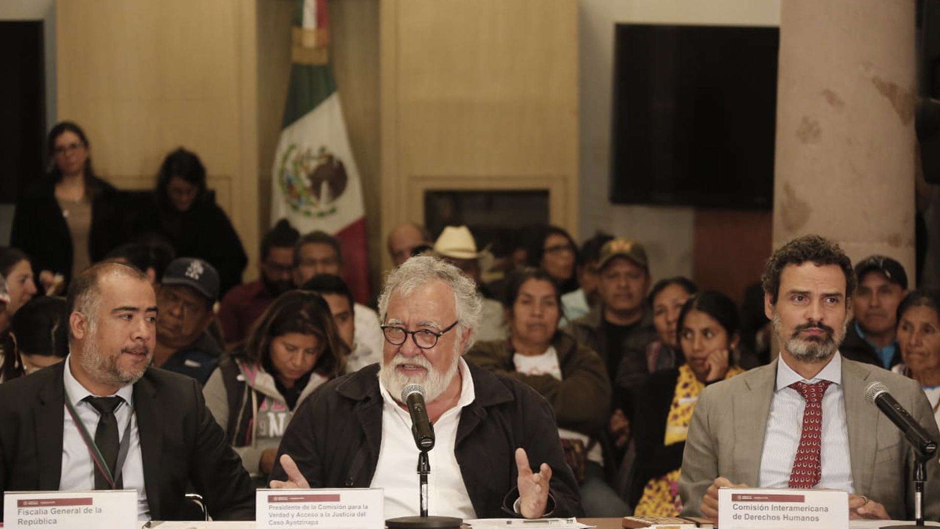 Encinas confía que Comisión del caso Ayotzinapa presente resultados en corto tiempo
