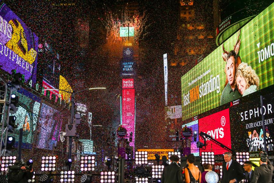 #Fotos Así celebraron la llegada del Año Nuevo en Nueva York