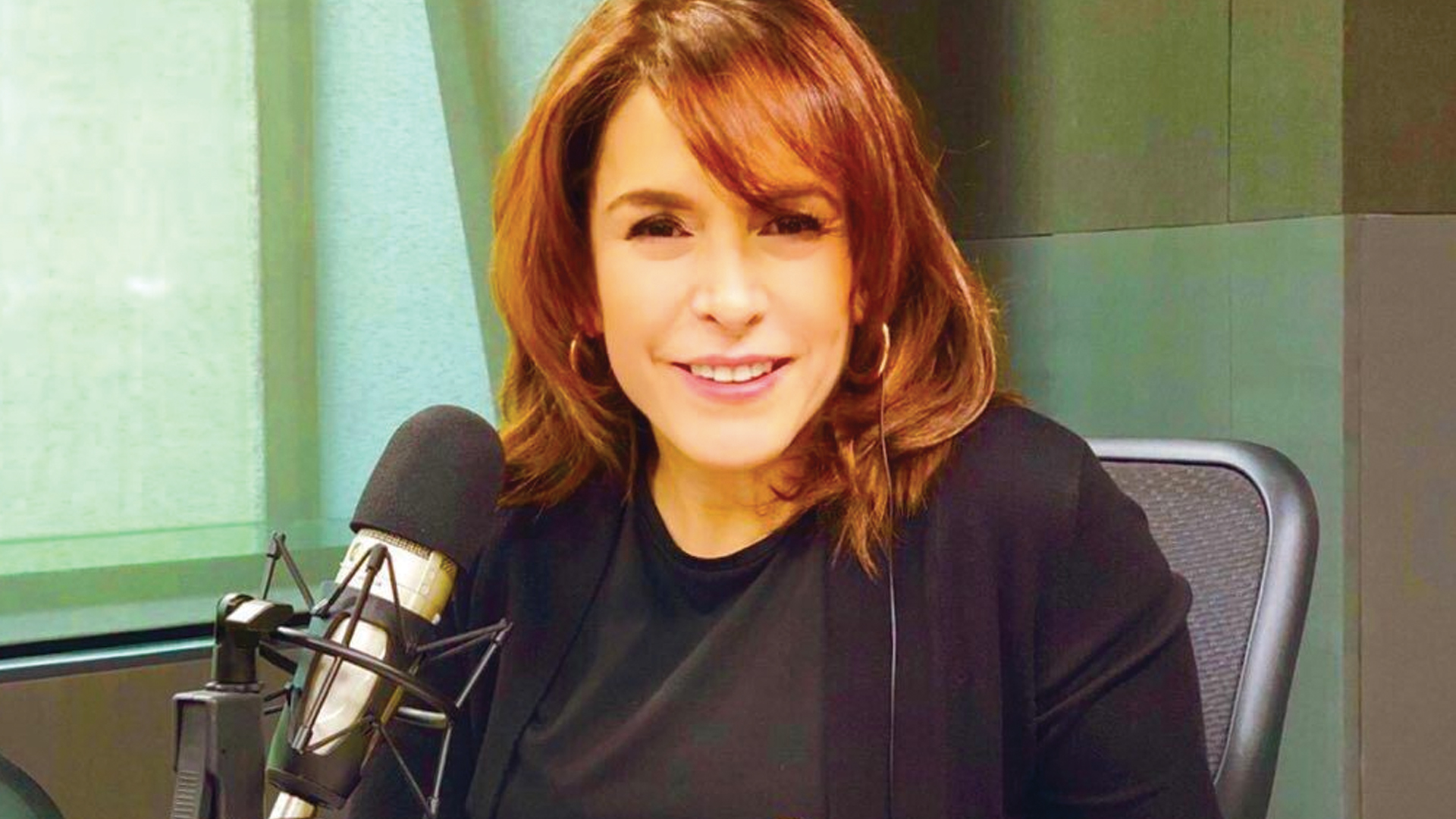 Fernanda Familiar gana demanda por derechos de autor