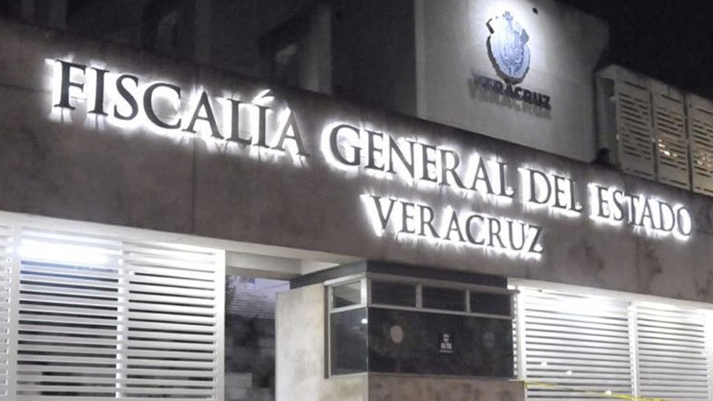 Vinculan a proceso a tesorero de Tuxpan por abuso de autoridad