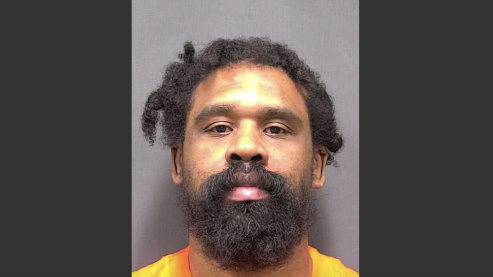 Presentan cargos formales contra autor del ataque antisemita en Nueva York