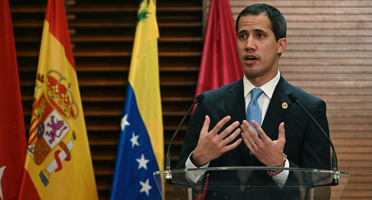 “Vamos a hacer todo lo necesario para enfrentar esta dictadura”, afirmó Guaidó desde España