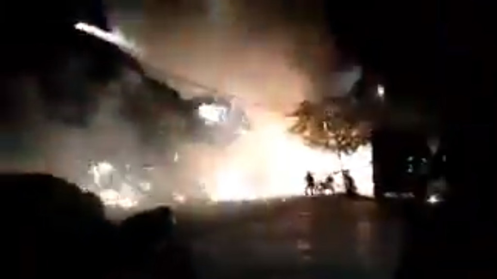 #Video Pirotecnia desata incendio en mercado de Chiapas