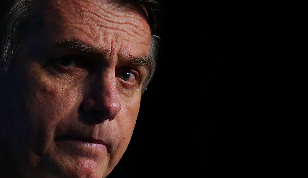 Bolsonaro exige que Macron y Greta Thunberg se pronuncien sobre incendios en Australia Bolsonaro exige que Macron y Greta Thunberg se pronuncien sobre incendios en Australia