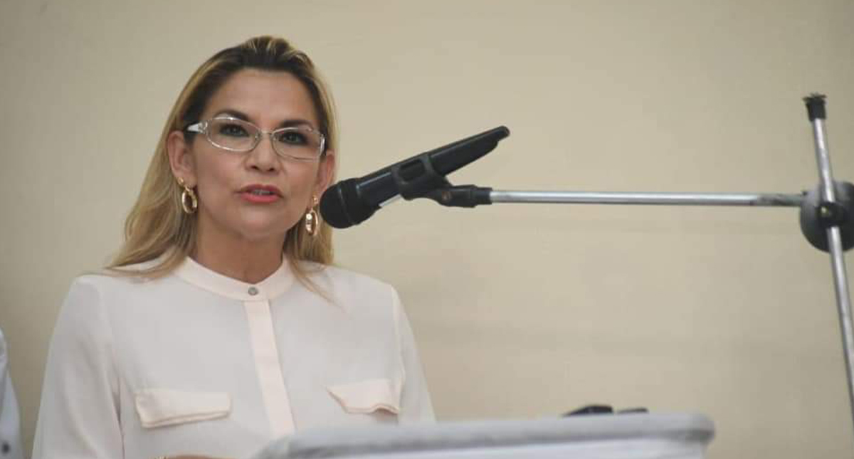 Tribunal de Bolivia amplía gobierno interino de Jeanine Áñez