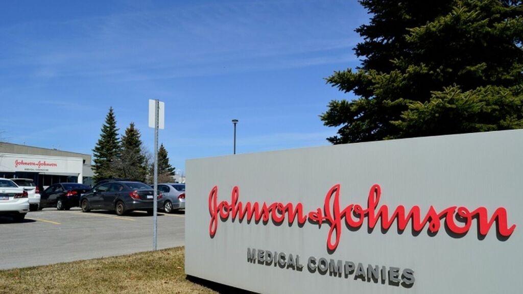 Demandan a Johnson & Johnson por propiciar el uso desmedido de opioides