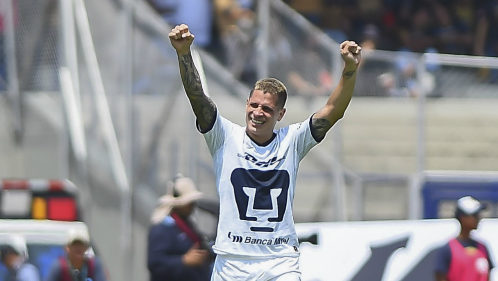 Pachuca se lleva al paraguayo Juan Manuel Iturbe