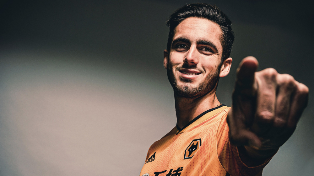 Wolverhampton contrata al atacante ecuatoriano Leonardo Campana