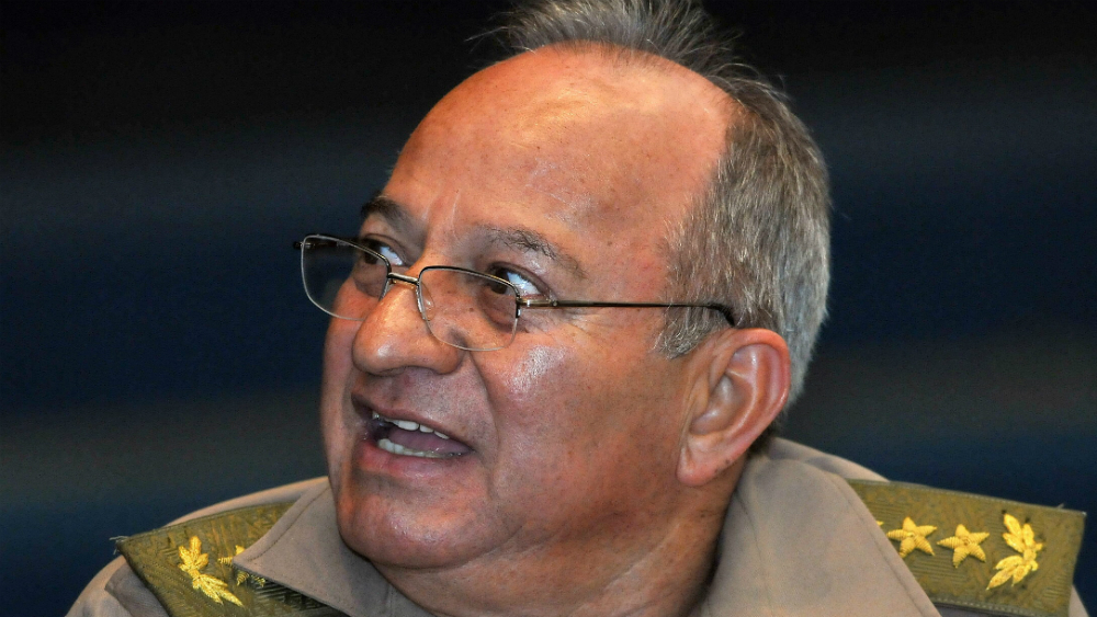 EE.UU. prohíbe entrada a ministro de Fuerzas Armadas de Cuba por apoyo a Maduro