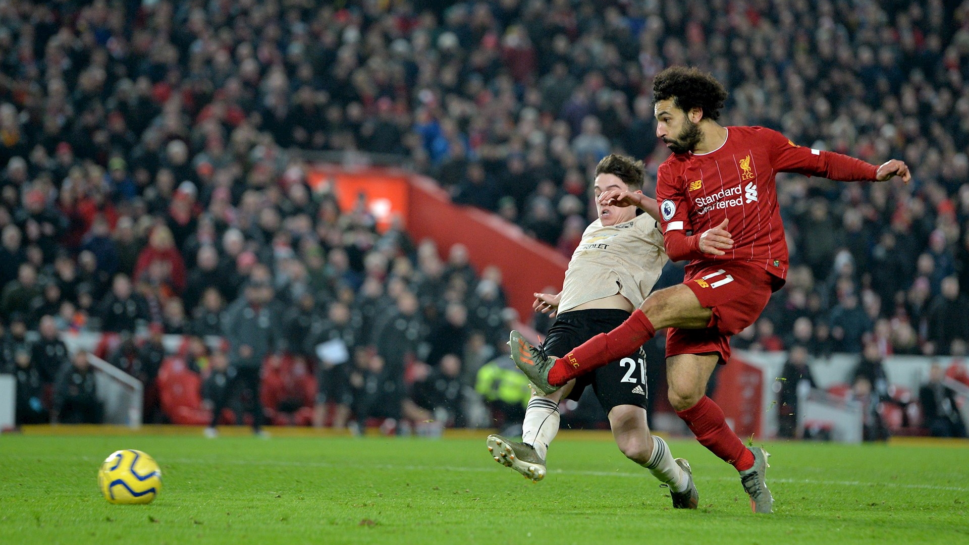Liverpool derrota a un debilitado Manchester United en Premier League - liverpool-manchester-united-mohamed-salah-2