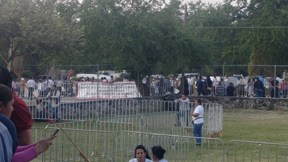 Increpan a López Obrador en Morelos