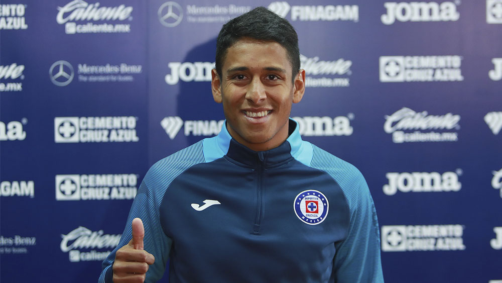 Un sueño cumplido volver a Cruz Azul, asegura Luis Romo Un sueño cumplido volver a Cruz Azul, asegura Luis Romo