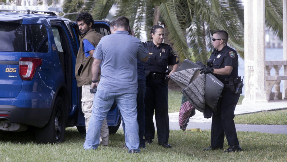 Detienen a iraní con armas y dinero en Palm Beach, la ciudad de Mar-a-Lago