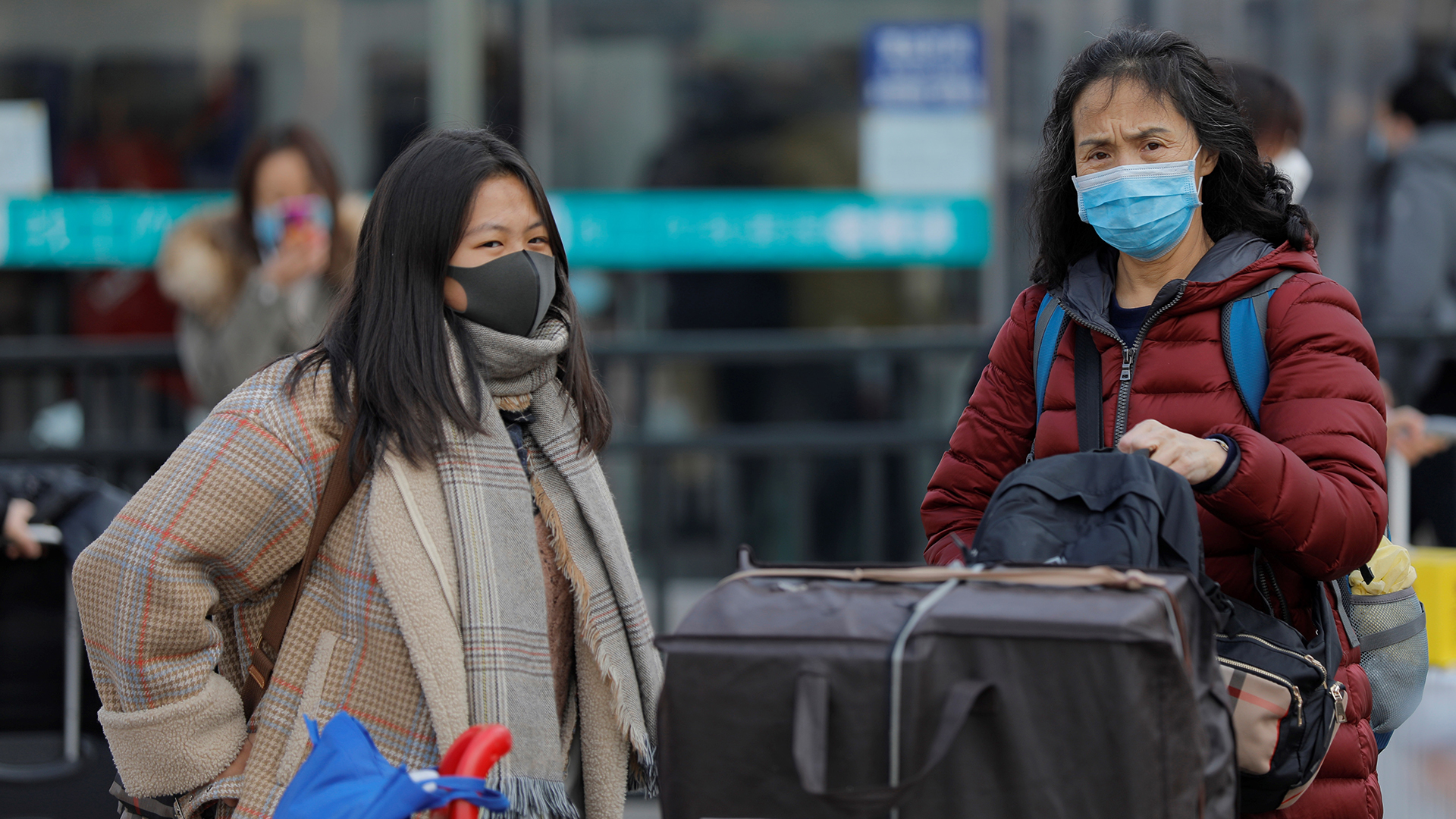 Provincias chinas elevan al máximo el nivel de emergencia sanitaria
