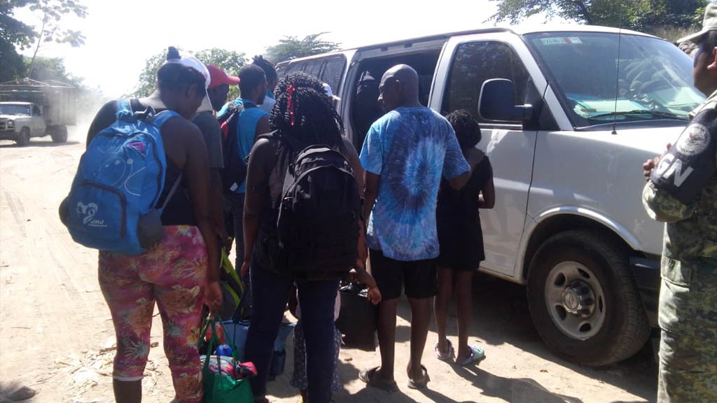 Rescatan a 711 migrantes en distintos puntos de Chiapas