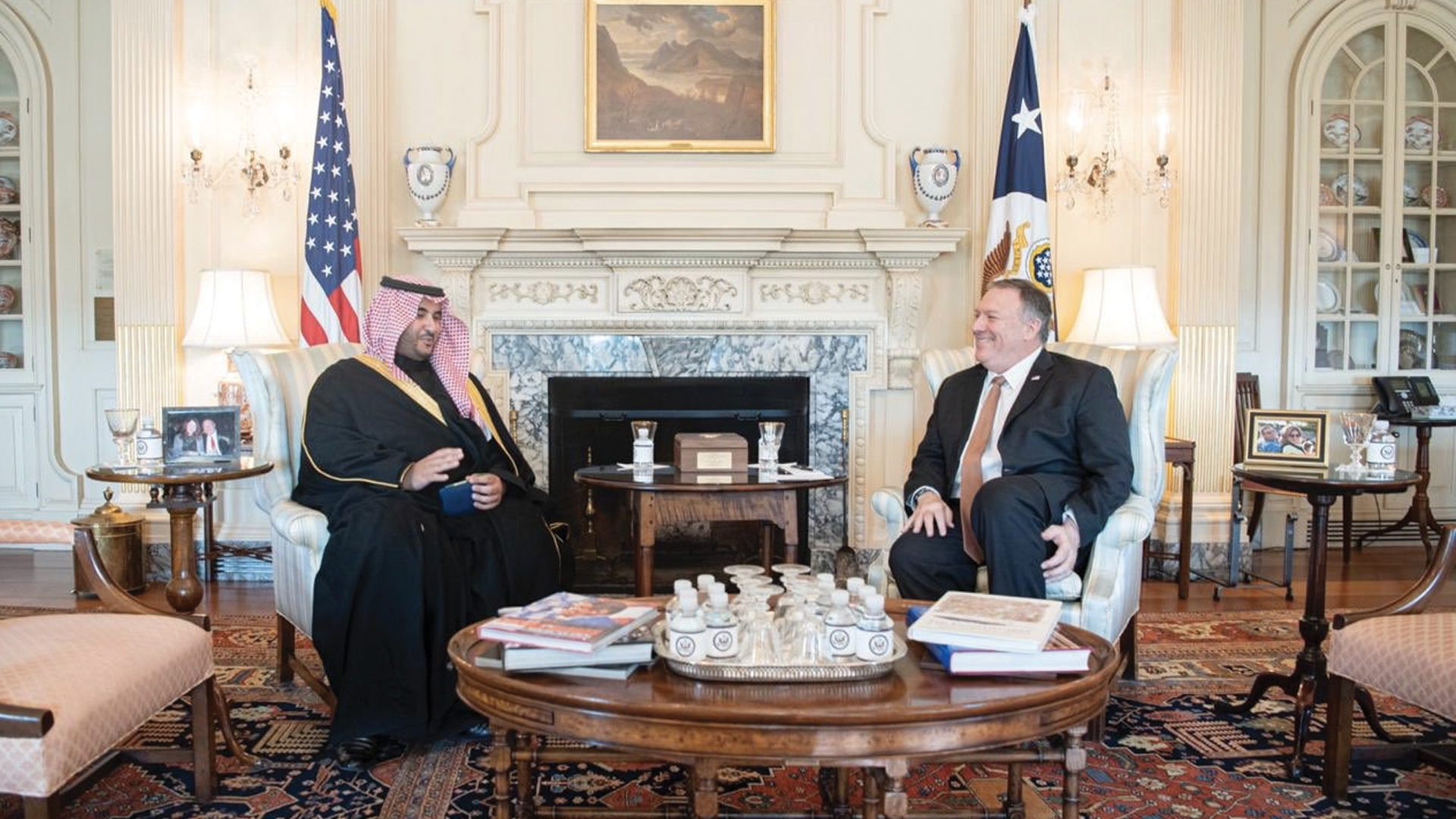 Pompeo asegura a Arabia Saudita que EE.UU. no busca una guerra con Irán
